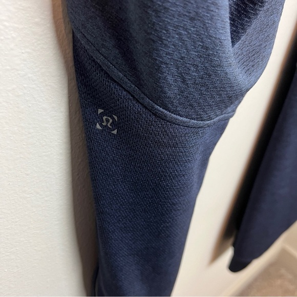 Lululemon Textured Tech Jogger Black Cadet Blue - Picture 4 of 5